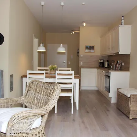 Haus Sterntaucher 7 *